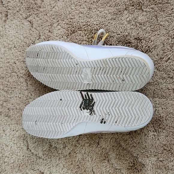 Nike Classic Cortez White Topaz Gold 2019 Womens 8.5 - Picture 15 of 16